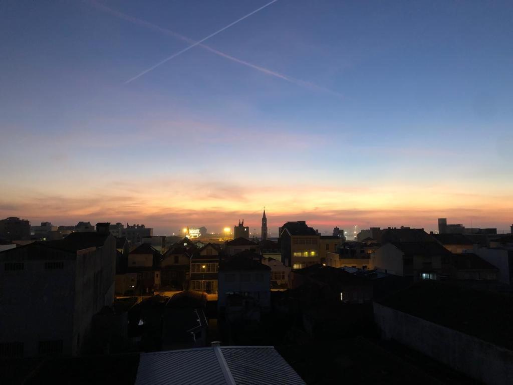 Sunset Guest House Matosinhos  Bagian luar foto