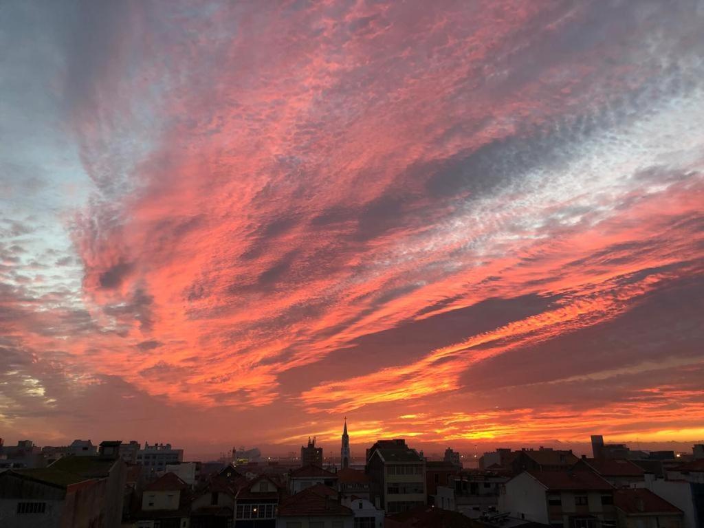 Sunset Guest House Matosinhos  Bagian luar foto