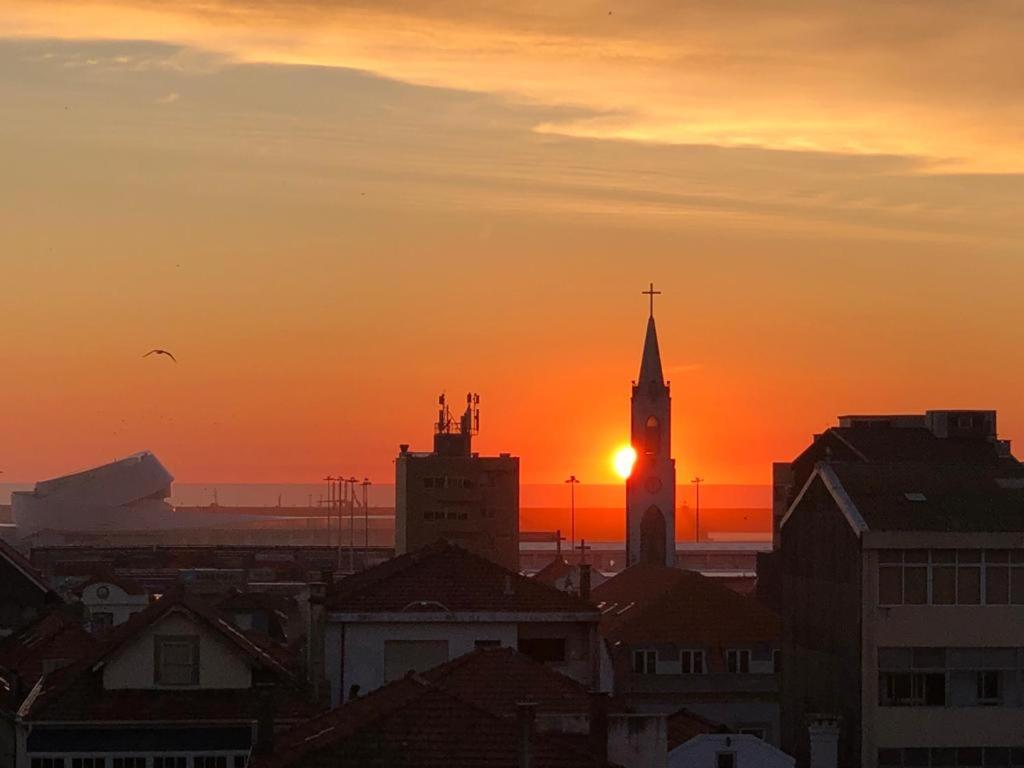 Sunset Guest House Matosinhos  Bagian luar foto